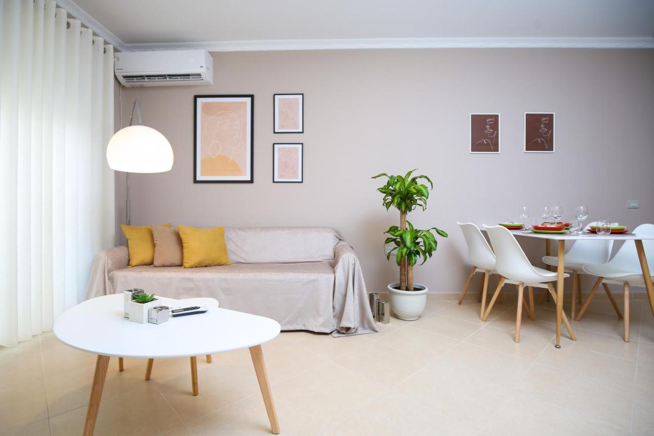 Tafa Deluxe Wlora